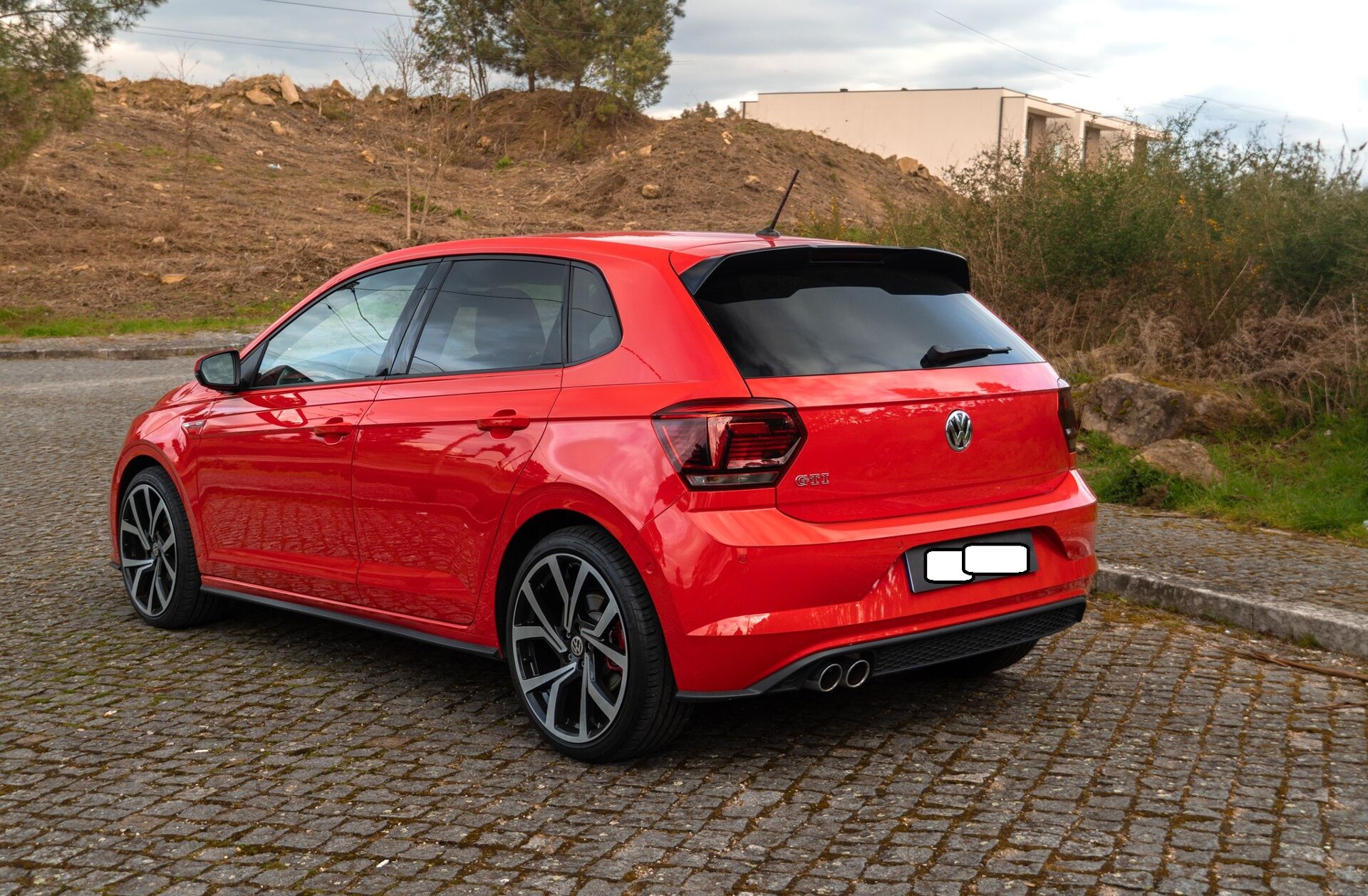 VOLKSWAGEN Polo 2.0 TSI GTI DSG