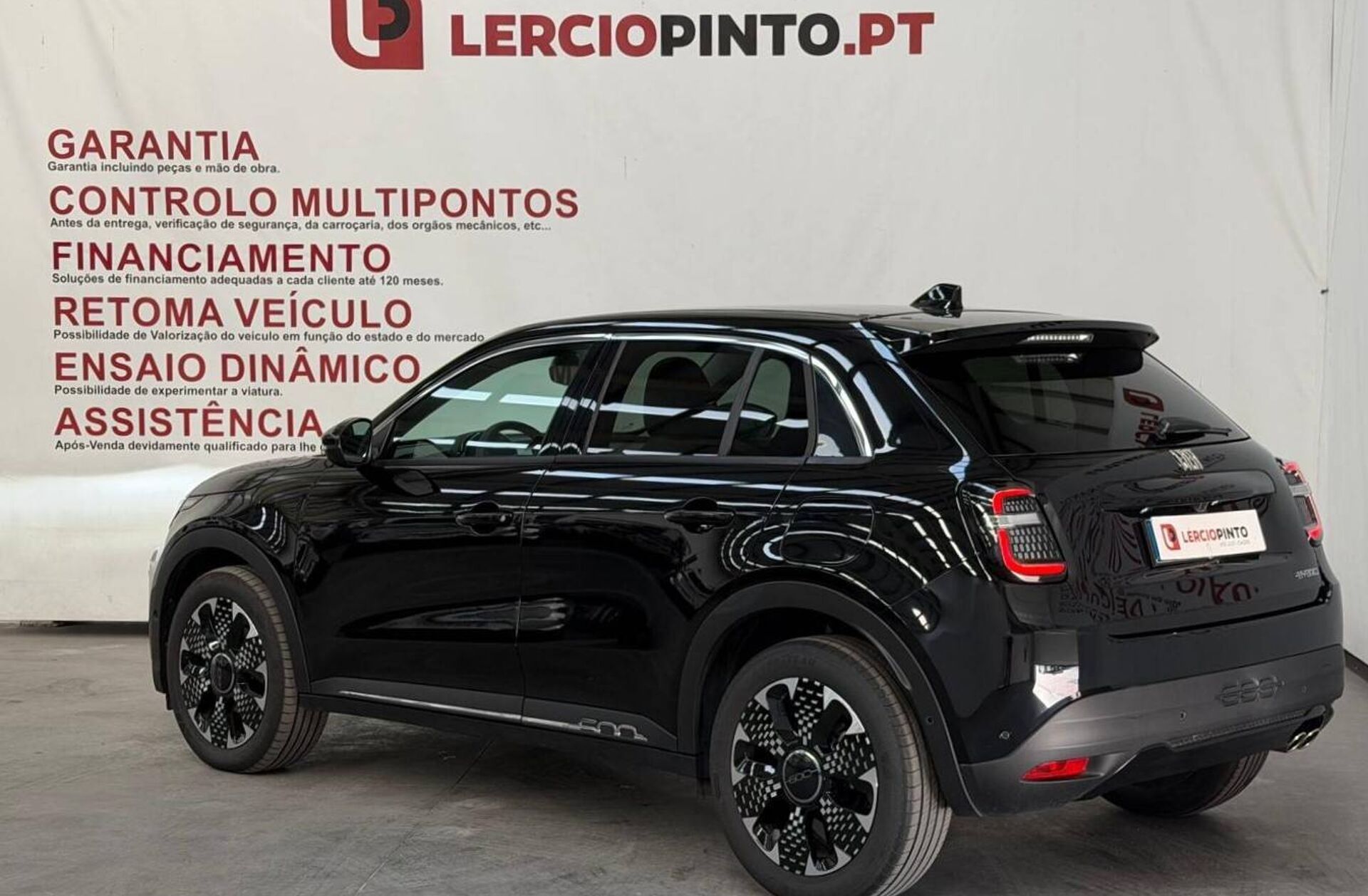 FIAT 600 1.2 Hybrid La Prima