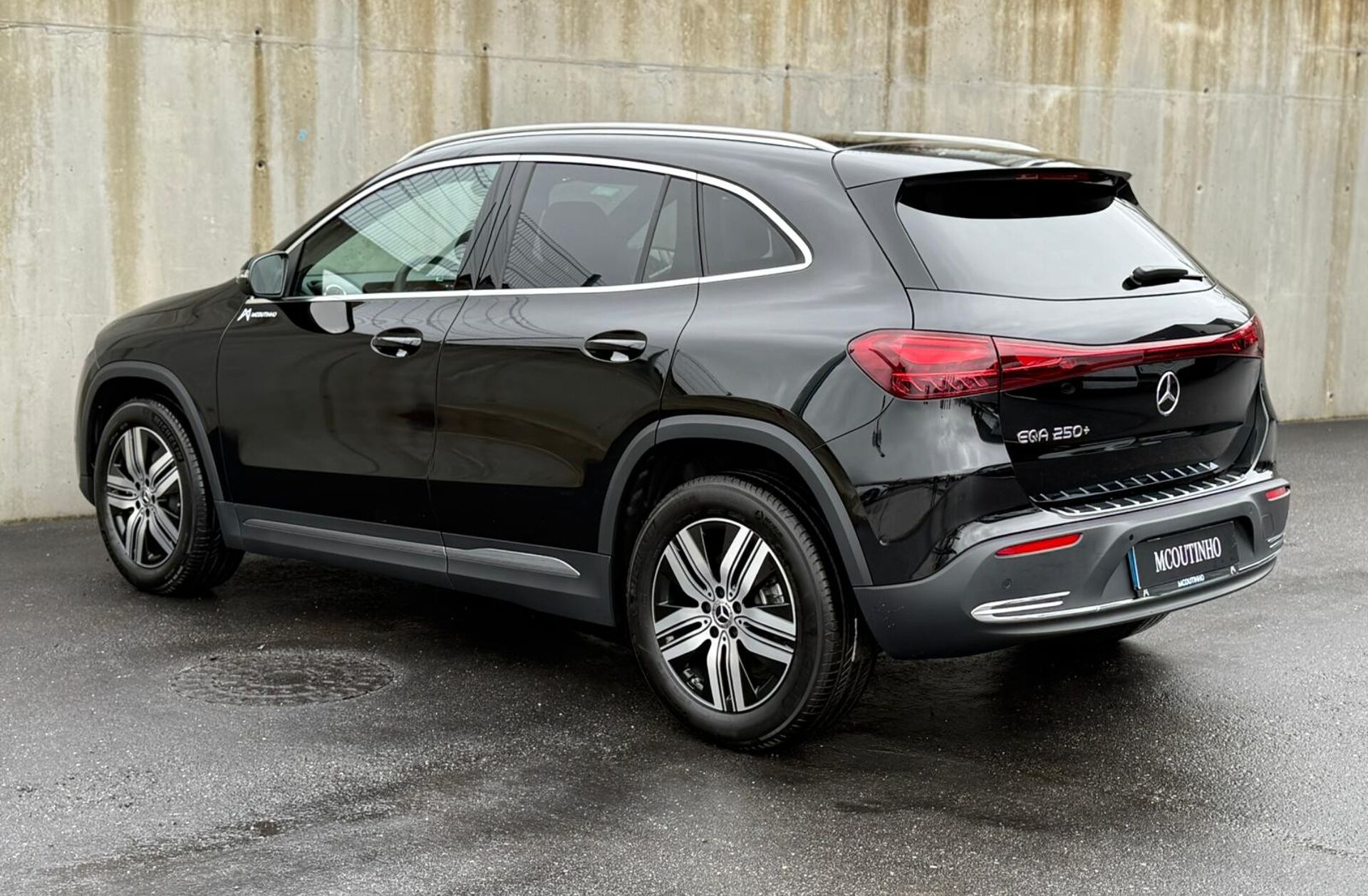 MERCEDES EQA 250+ Edition