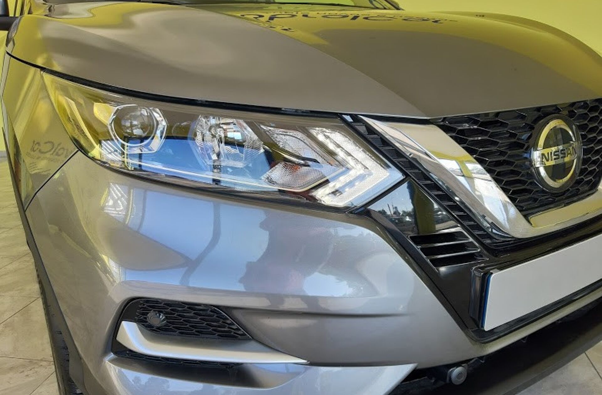 NISSAN Qashqai 1.5 dCi N-Connecta J18