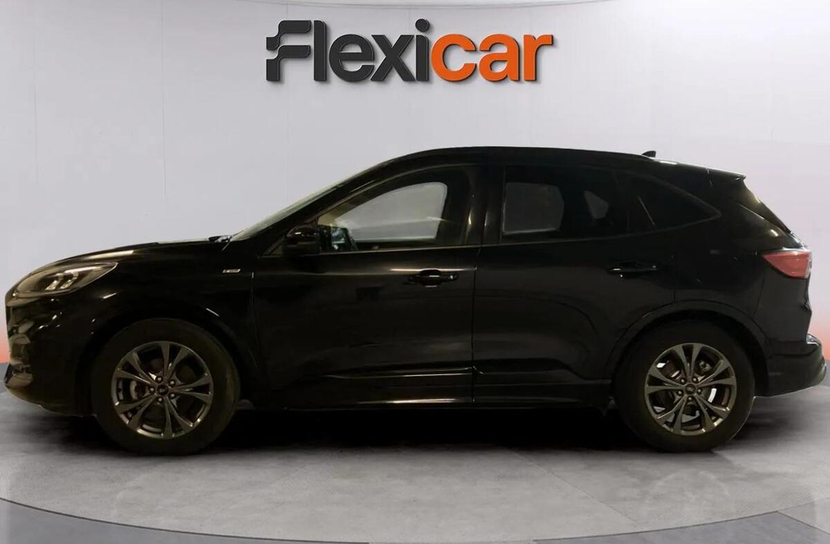 FORD Kuga 1.5 TDCi EcoBlue ST-Line