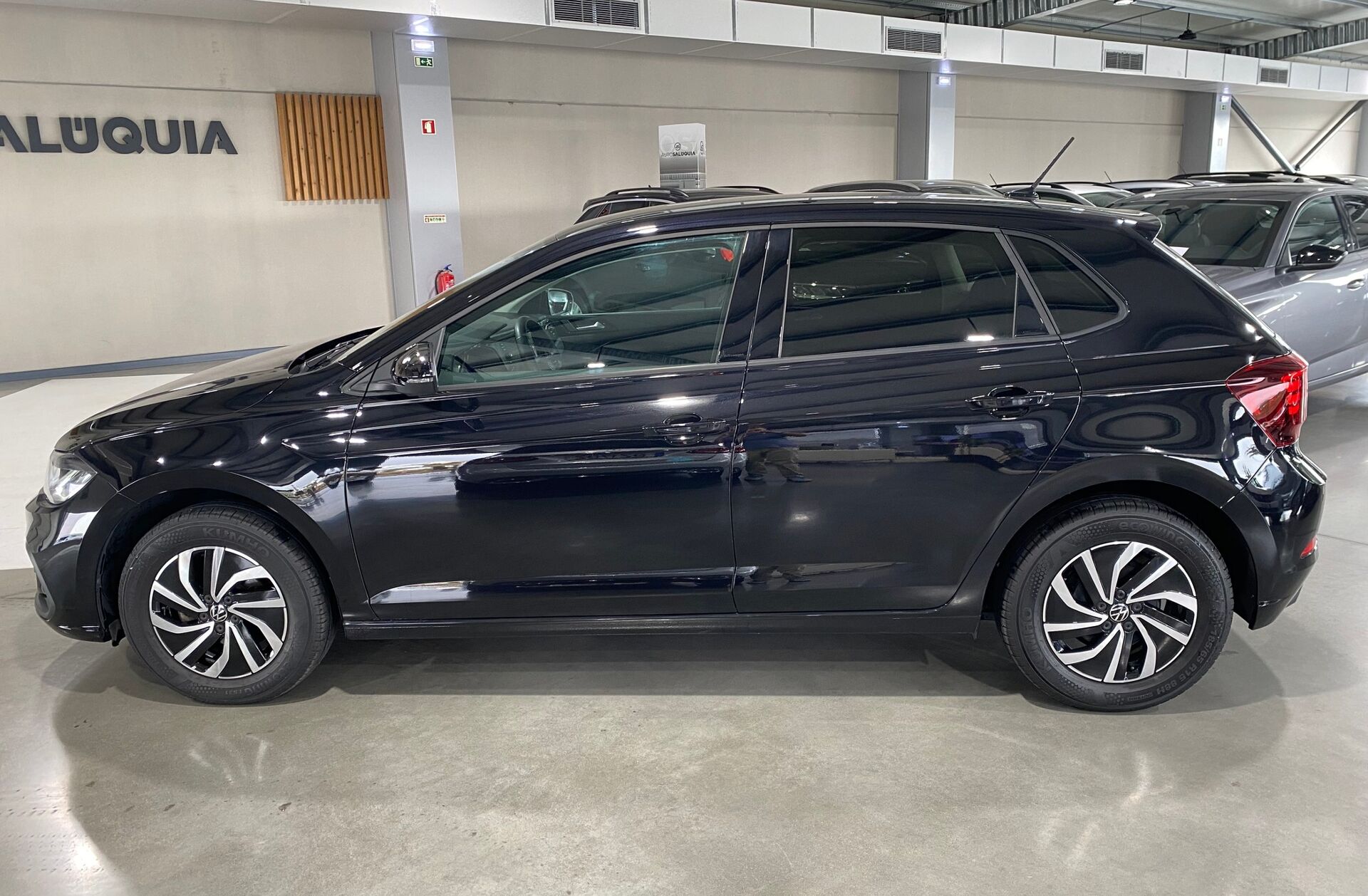 VOLKSWAGEN Polo 1.0 TSI Urban DSG