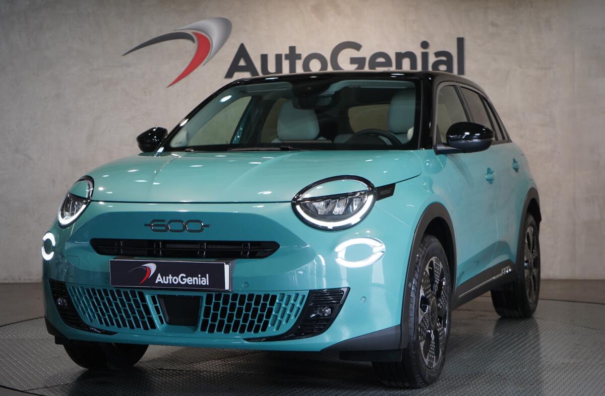 FIAT 600 e 54 kWh La Prima