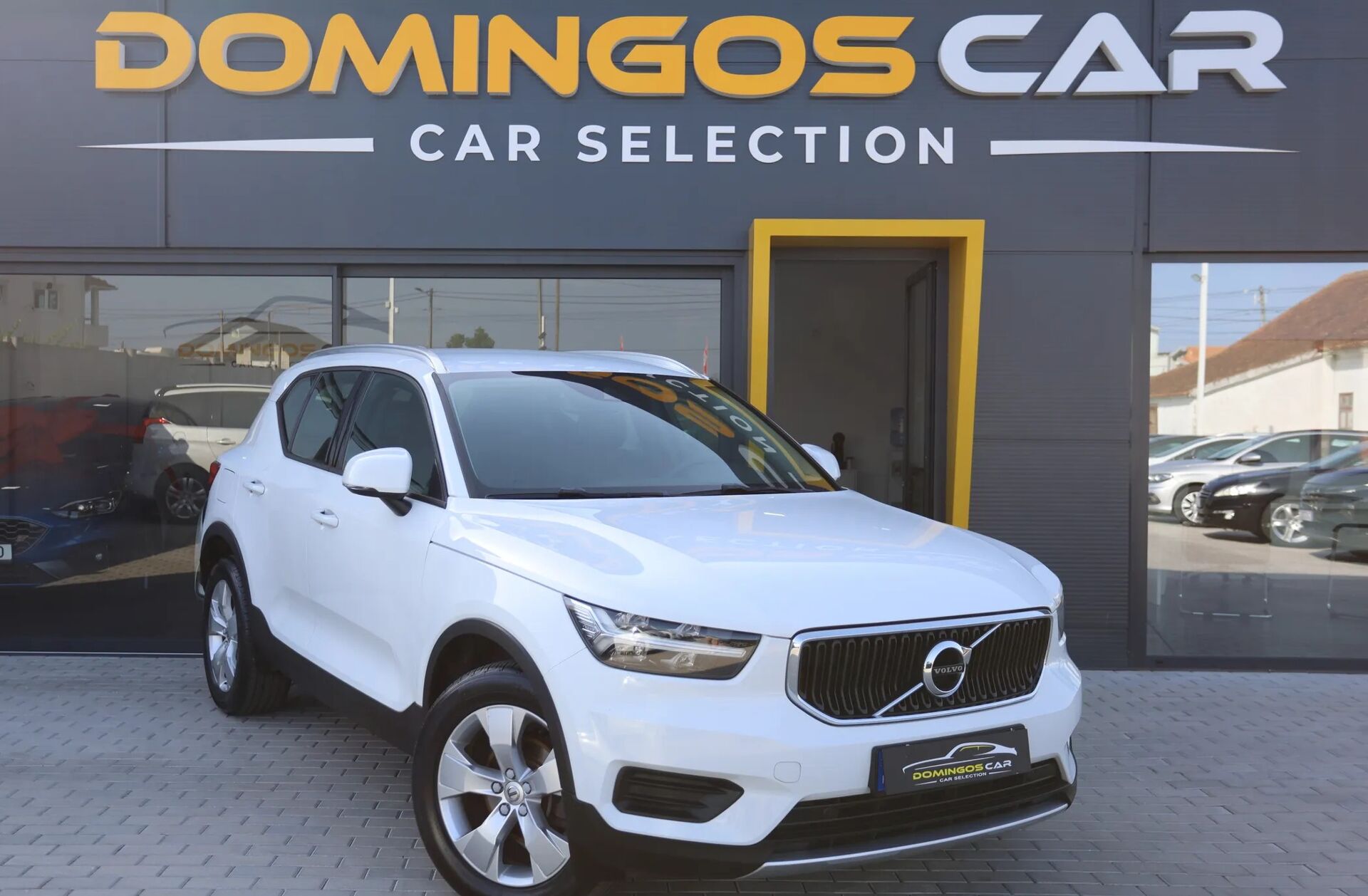 VOLVO XC40 2.0 D3 Momentum