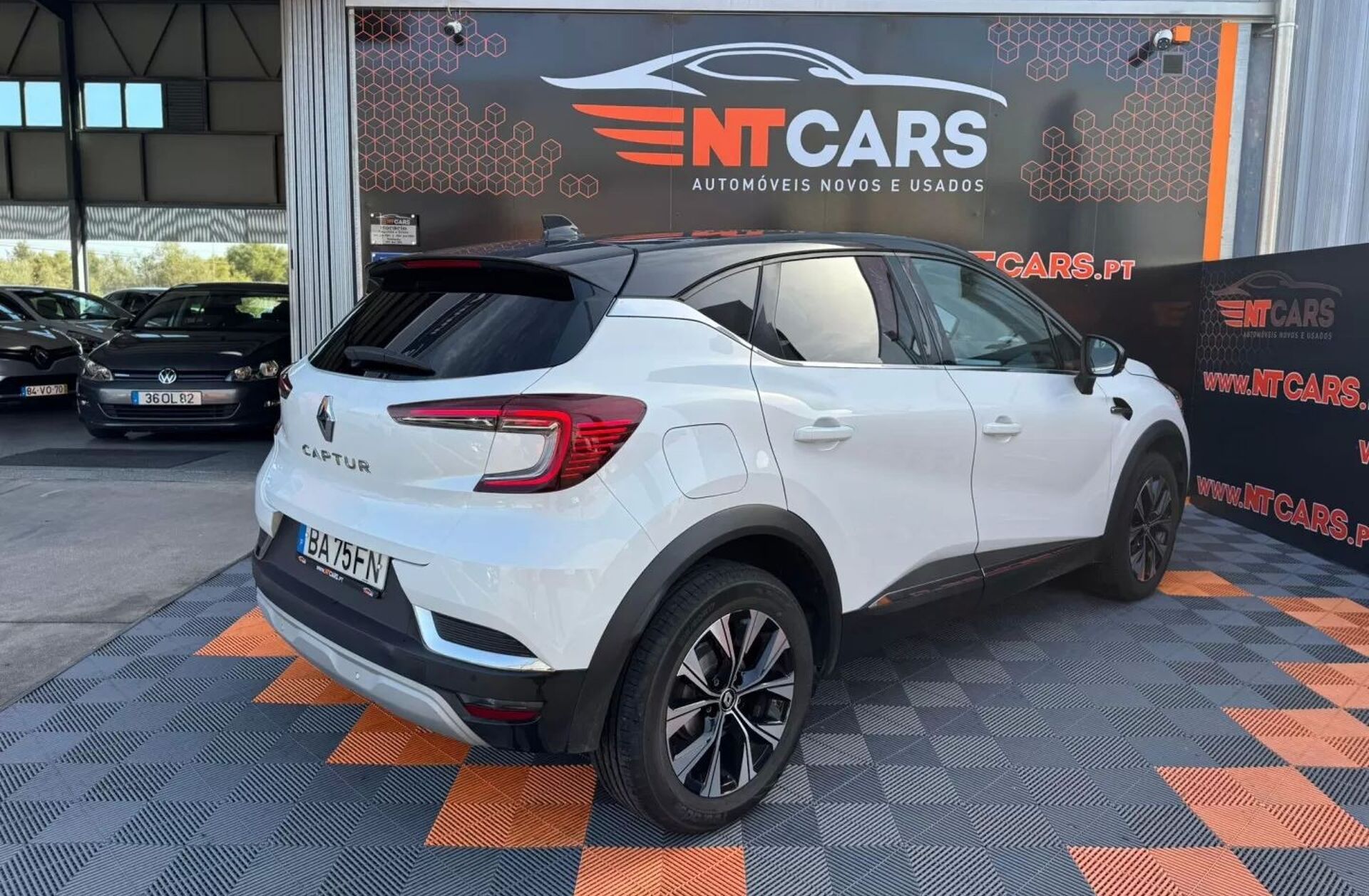 RENAULT Captur 1.0 TCe Intens