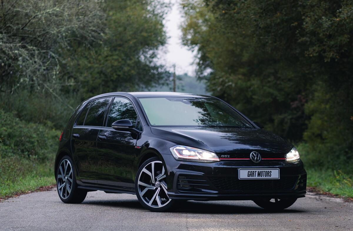 VOLKSWAGEN Golf 2.0 TSi GTi DSG Performance