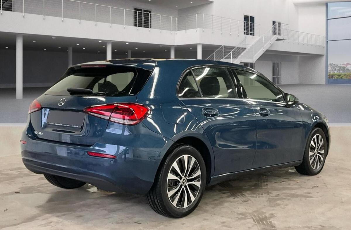 MERCEDES Classe A A 250 e Style Plus