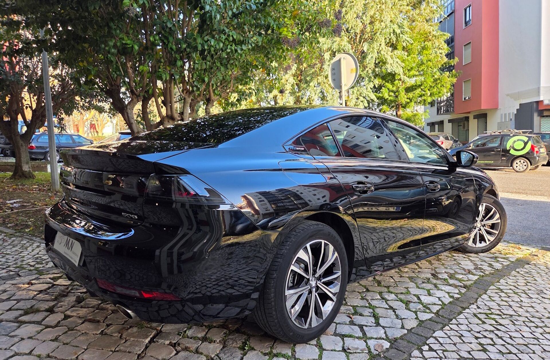 PEUGEOT 508 1.6 Hybrid Allure Pack e-EAT8