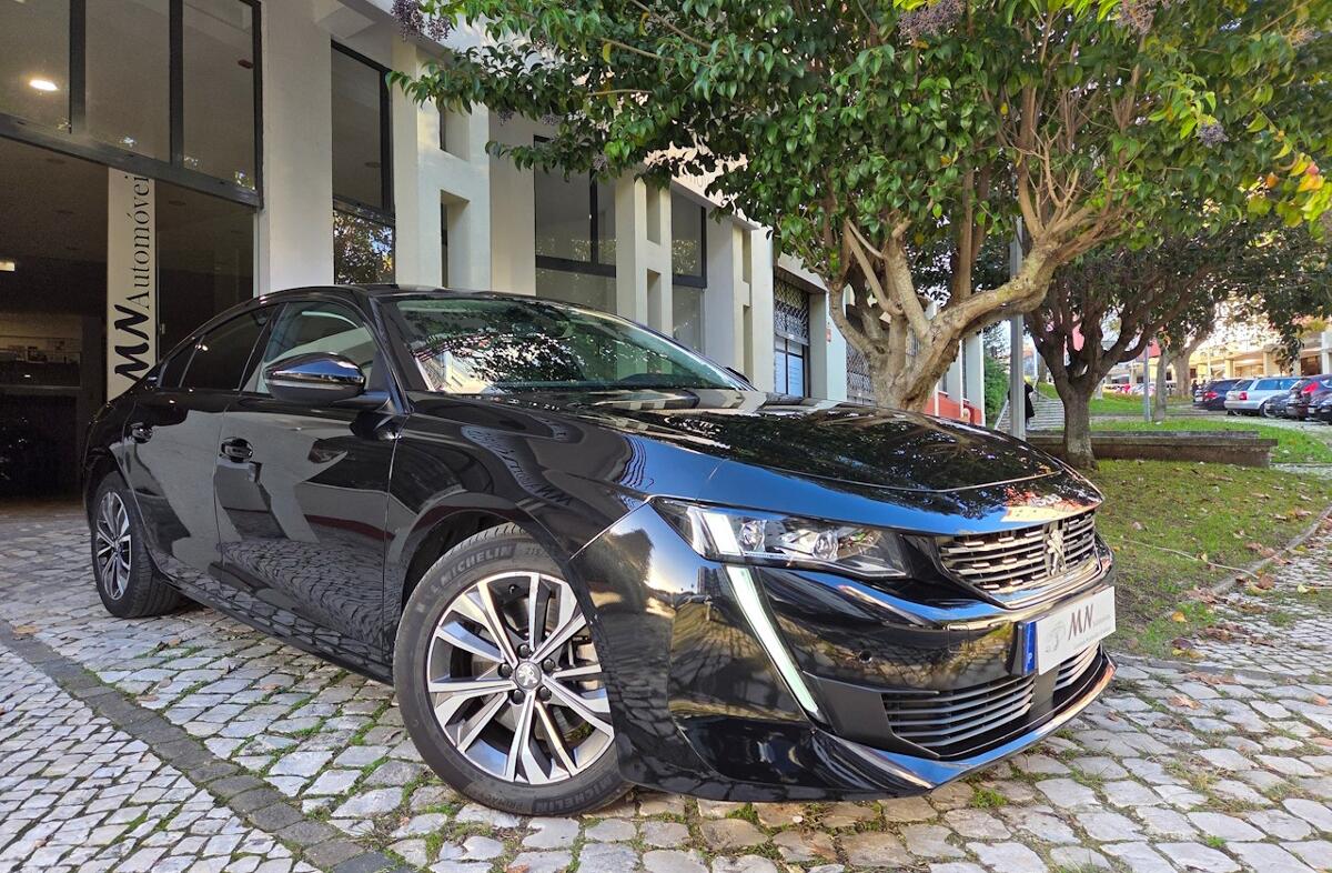 PEUGEOT 508 1.6 Hybrid Allure Pack e-EAT8