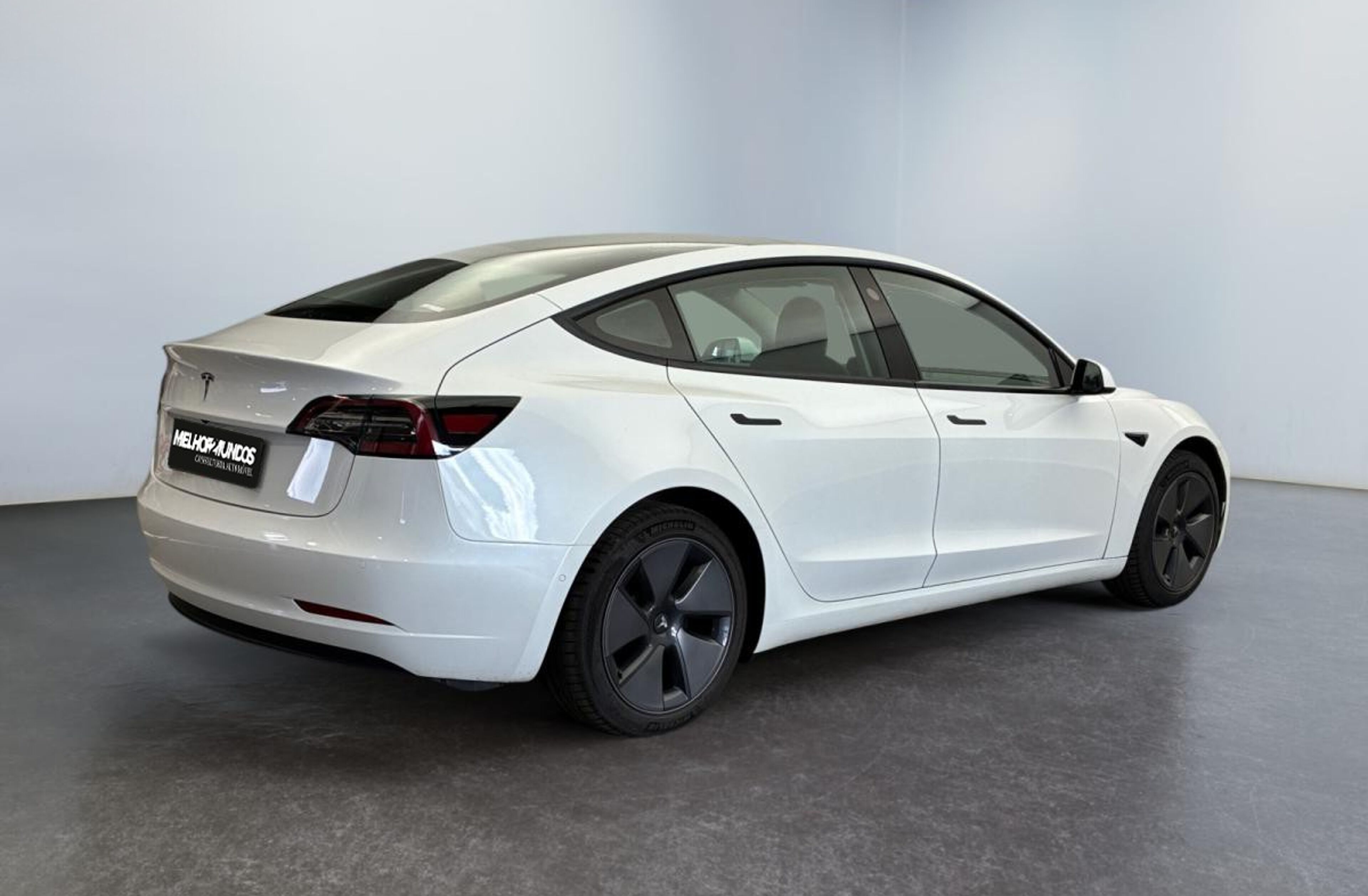 TESLA Model 3 Standard Range Plus RWD