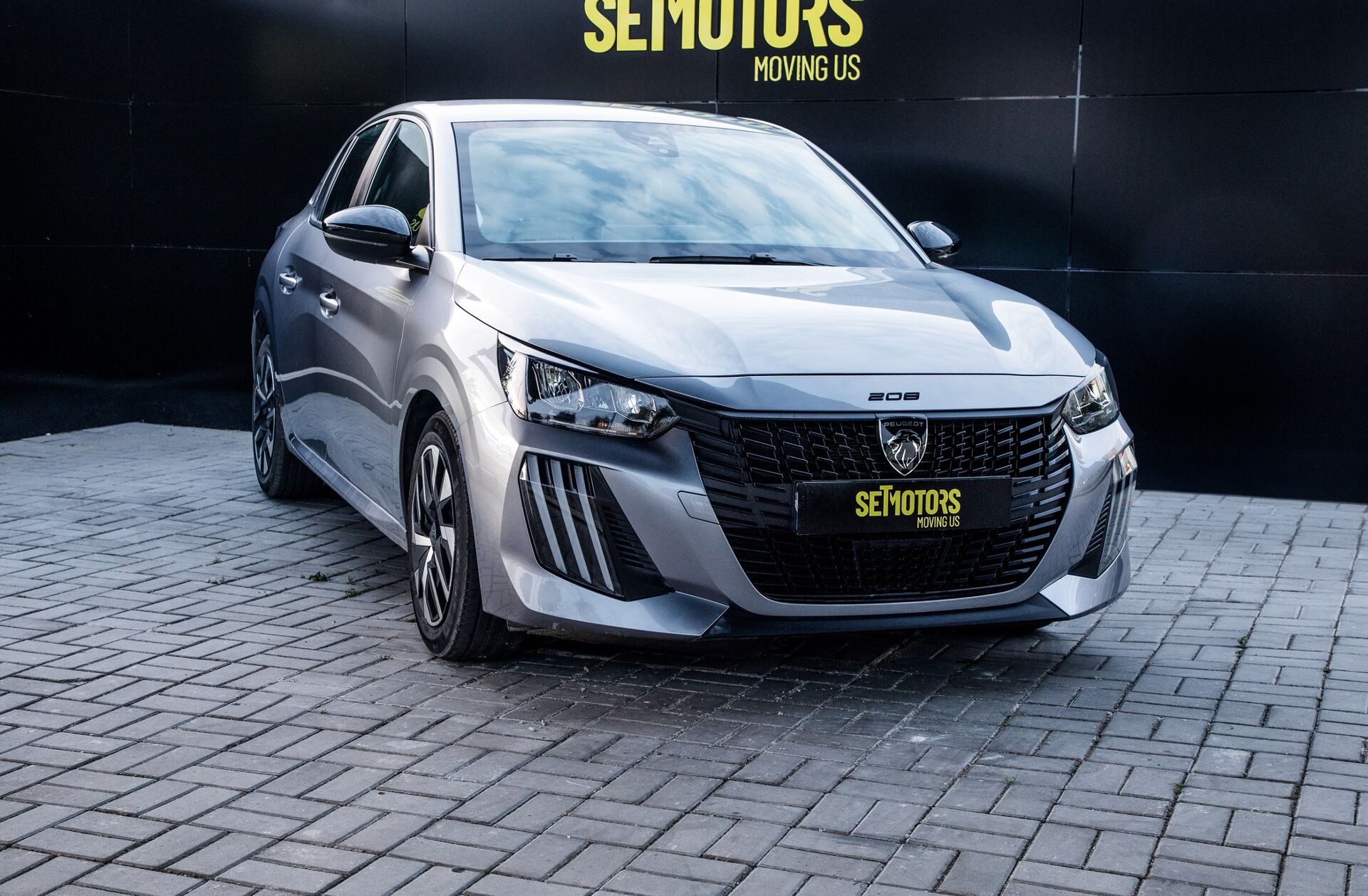 PEUGEOT 208 1.2 PureTech Active