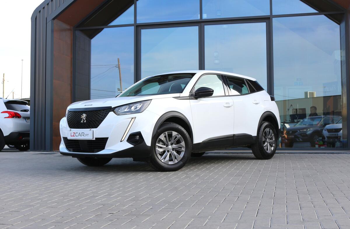 PEUGEOT 2008 1.2 PureTech Active Pack