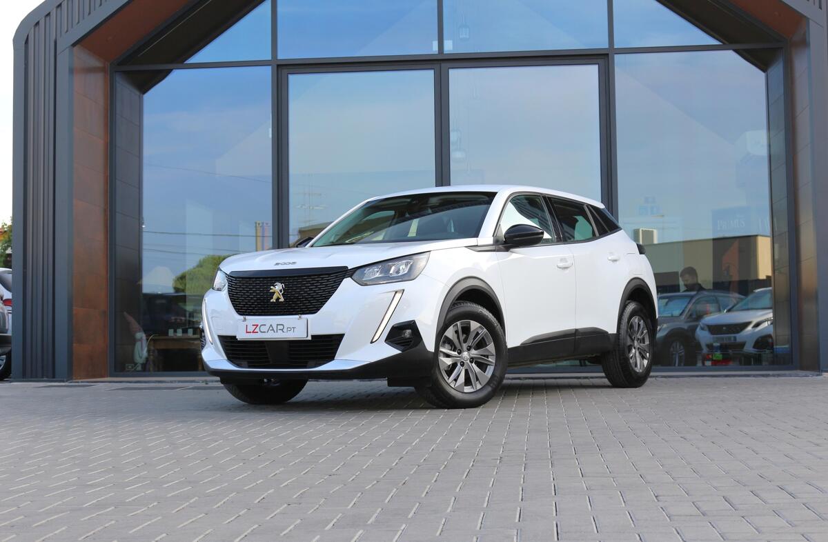 PEUGEOT 2008 1.2 PureTech Active Pack