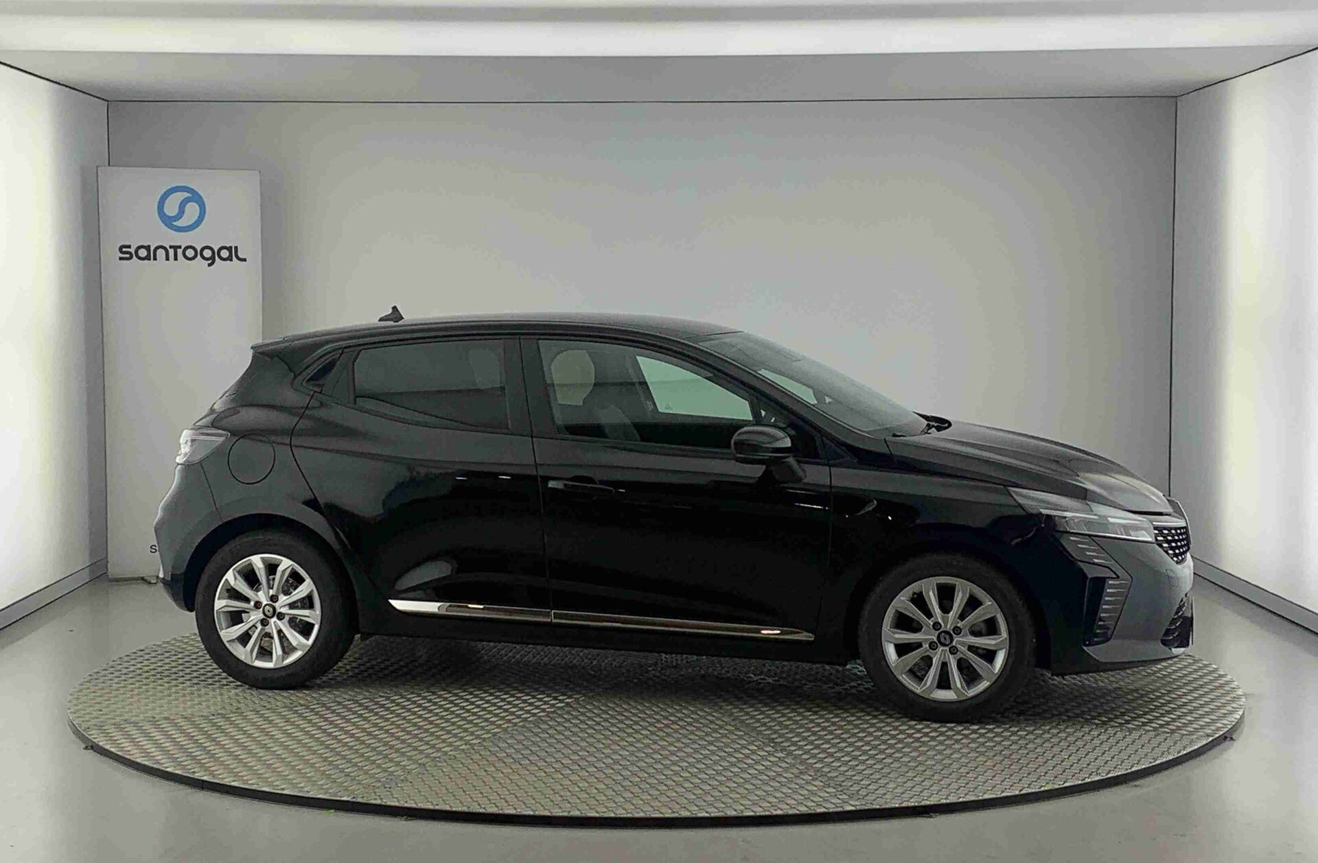 RENAULT Clio 1.0 TCe Evolution Bi-Fuel