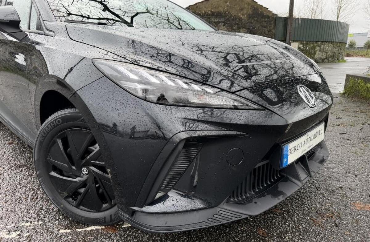 MG MG4 51 kWh Standard