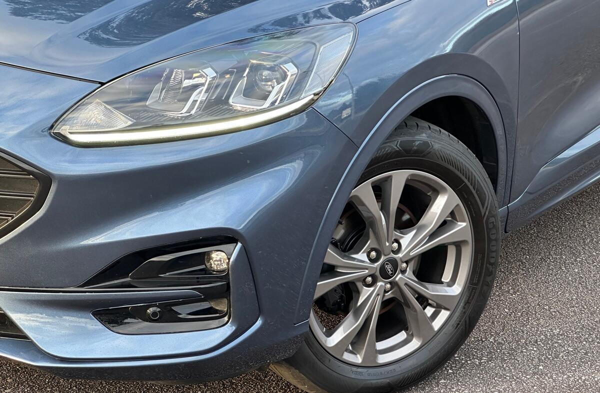 FORD Kuga 1.5 TDCi EcoBlue ST-Line Aut.