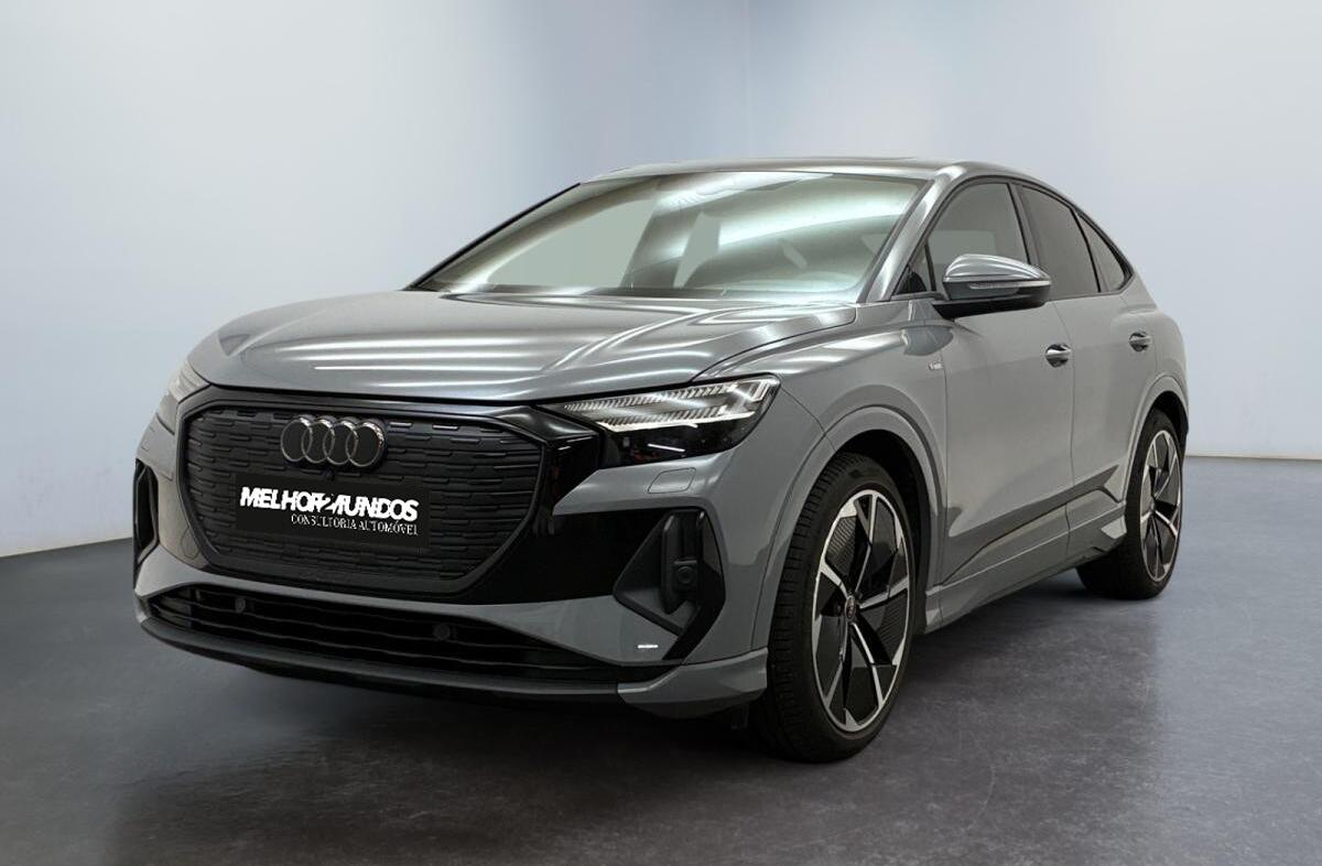 AUDI Q4 45 quattro 82 kWh