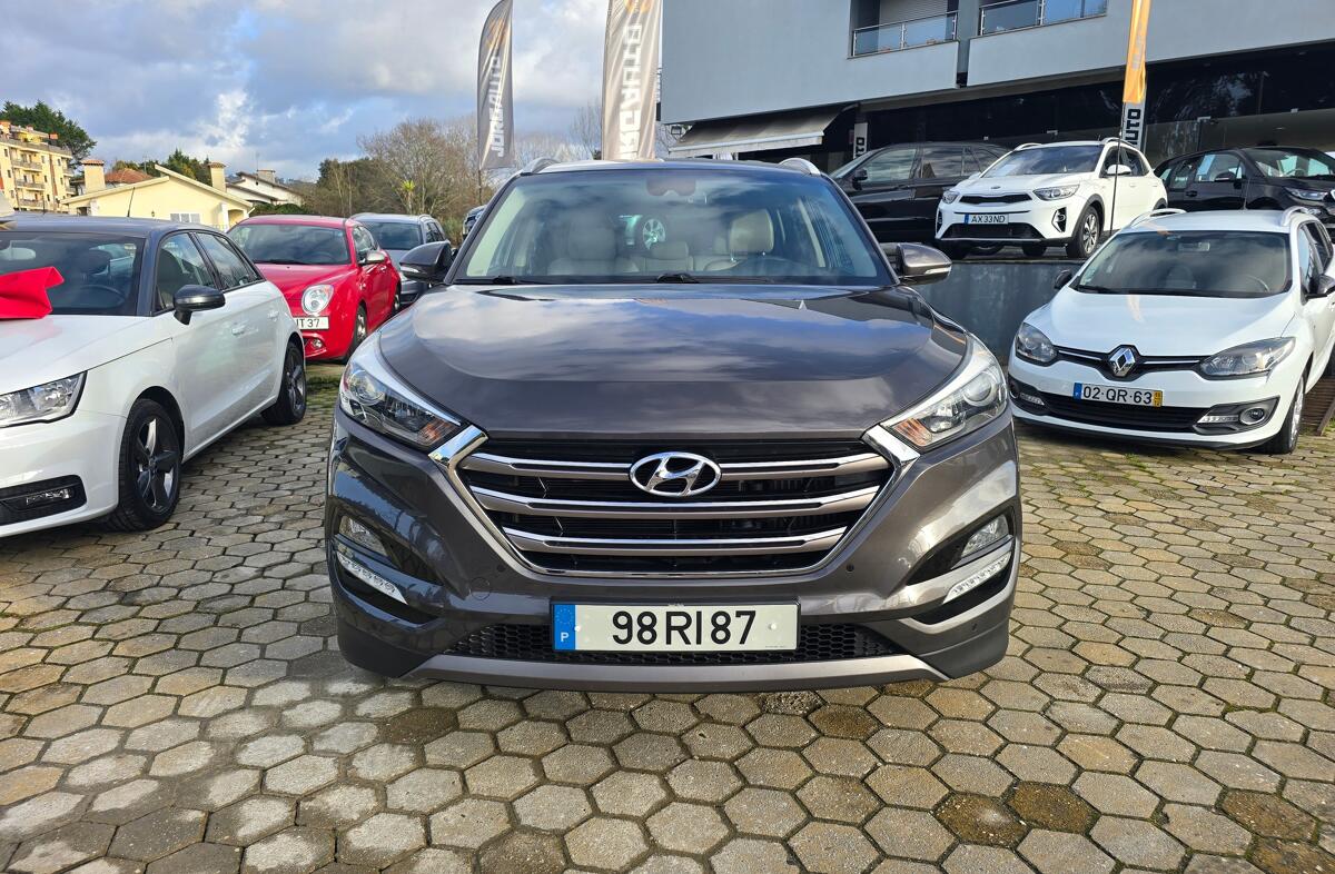 HYUNDAI Tucson 1.7 CRDi Executive