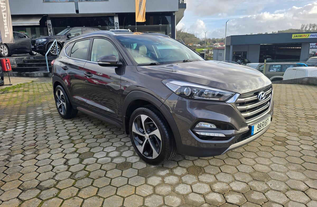 HYUNDAI Tucson 1.7 CRDi Executive