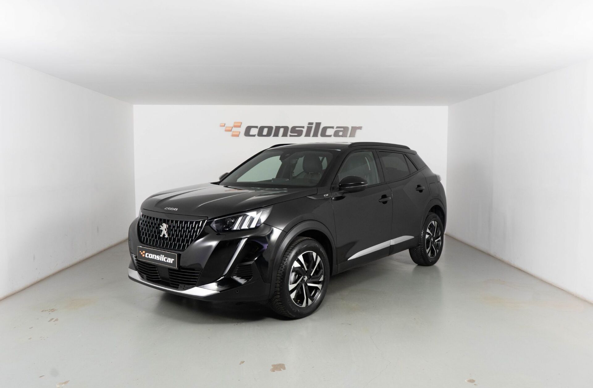 PEUGEOT 2008 1.2 PureTech GT EAT8
