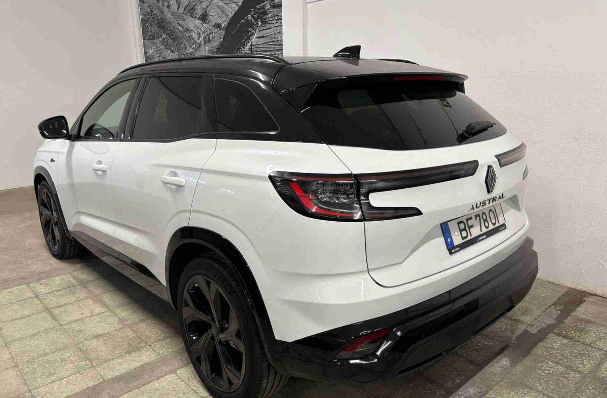 RENAULT Austral 1.3 Mild Hybrid Techno Esprit Alpine Auto