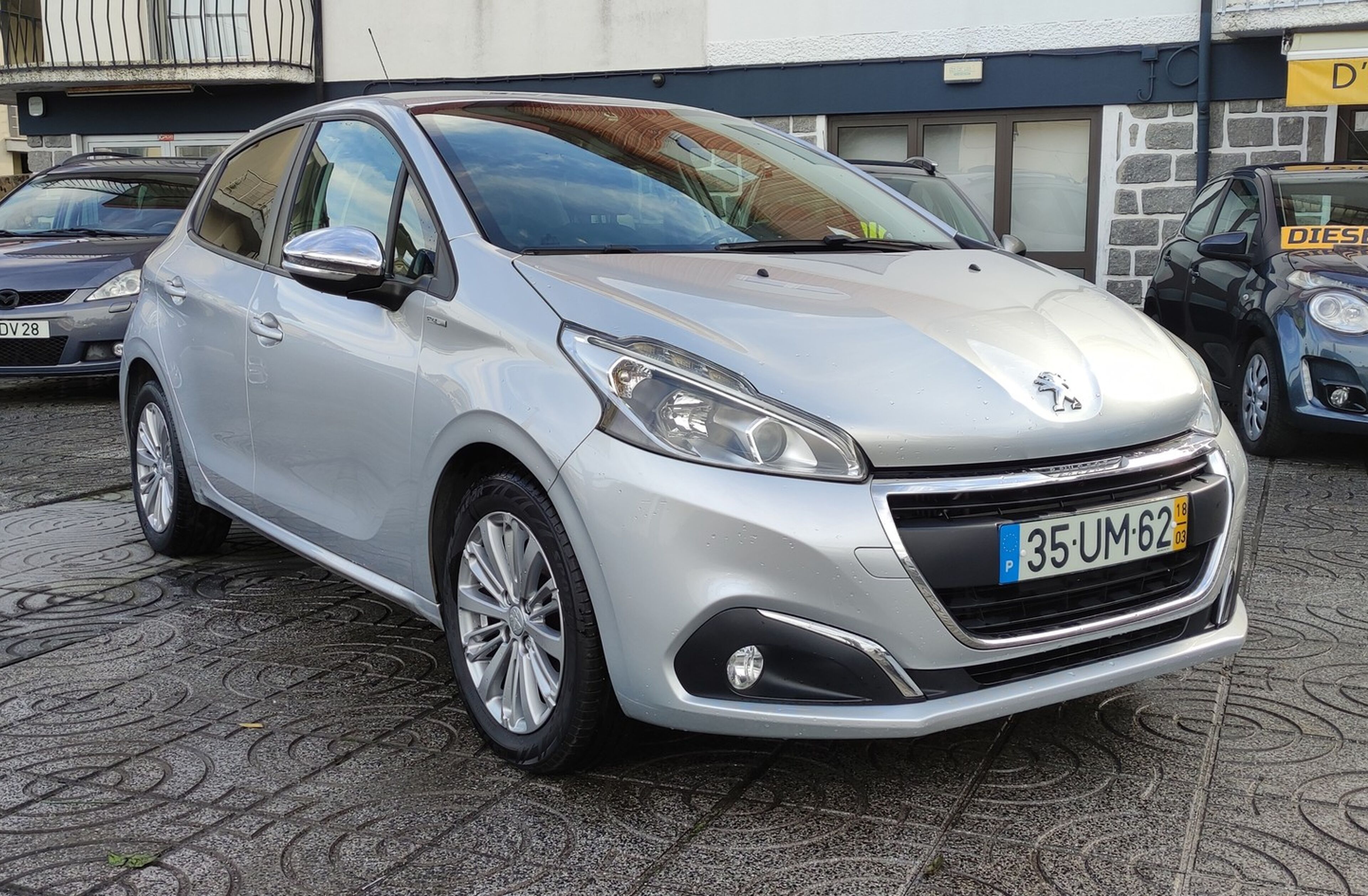 PEUGEOT 208 1.6 BlueHDi Style