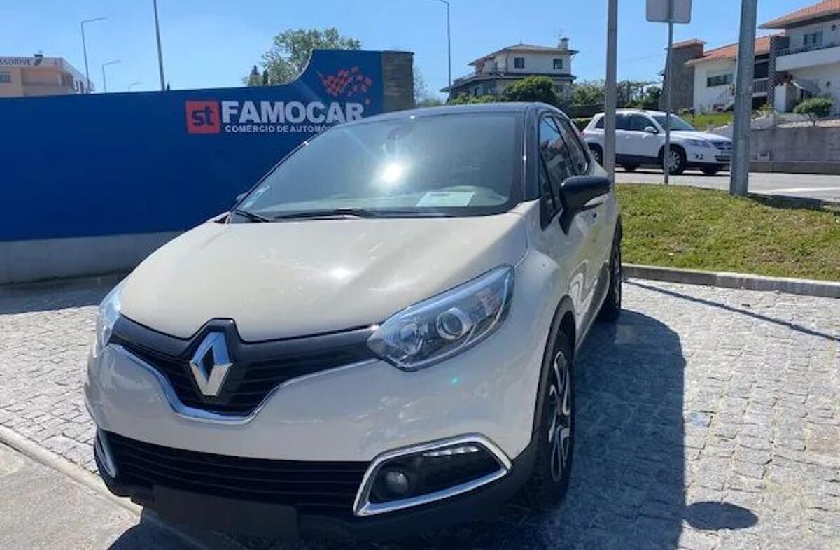 RENAULT Captur 1.5 dCi Exclusive EDC