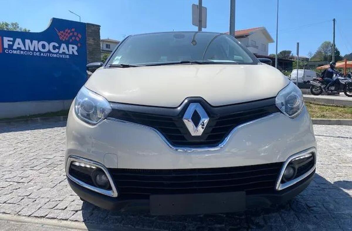 RENAULT Captur 1.5 dCi Exclusive EDC