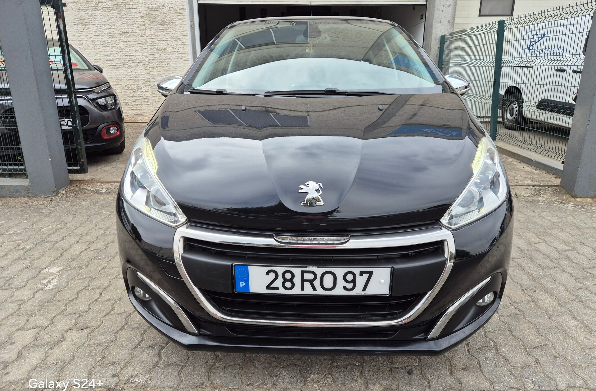 PEUGEOT 208 1.2 PureTech Active