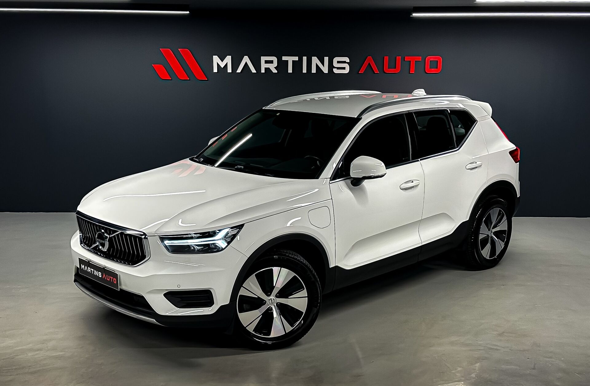 VOLVO XC40 1.5 T4 PHEV Inscription Expression