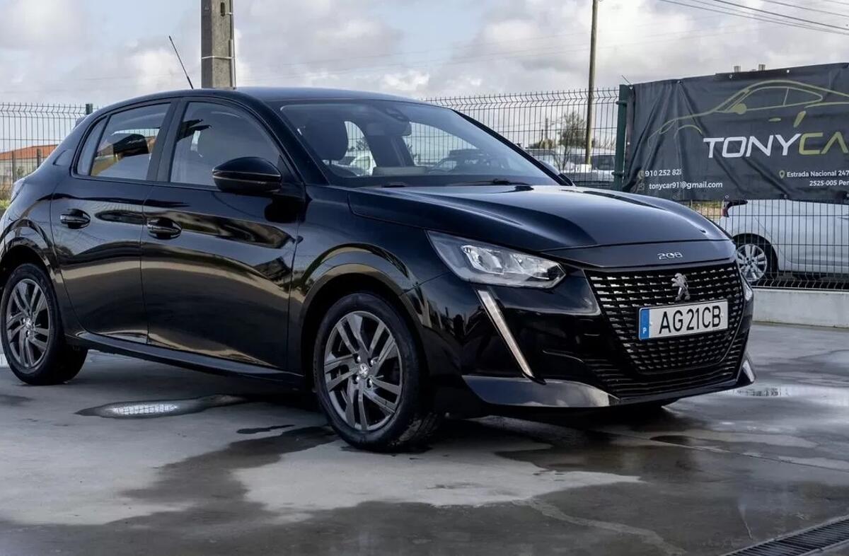 PEUGEOT 208 1.2 PureTech Allure Pack