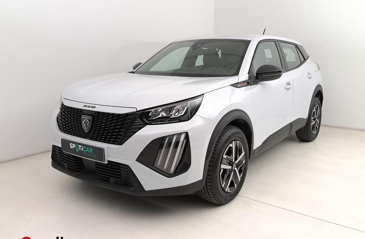 PEUGEOT 2008 1.2 Hybrid Style e-DCS6