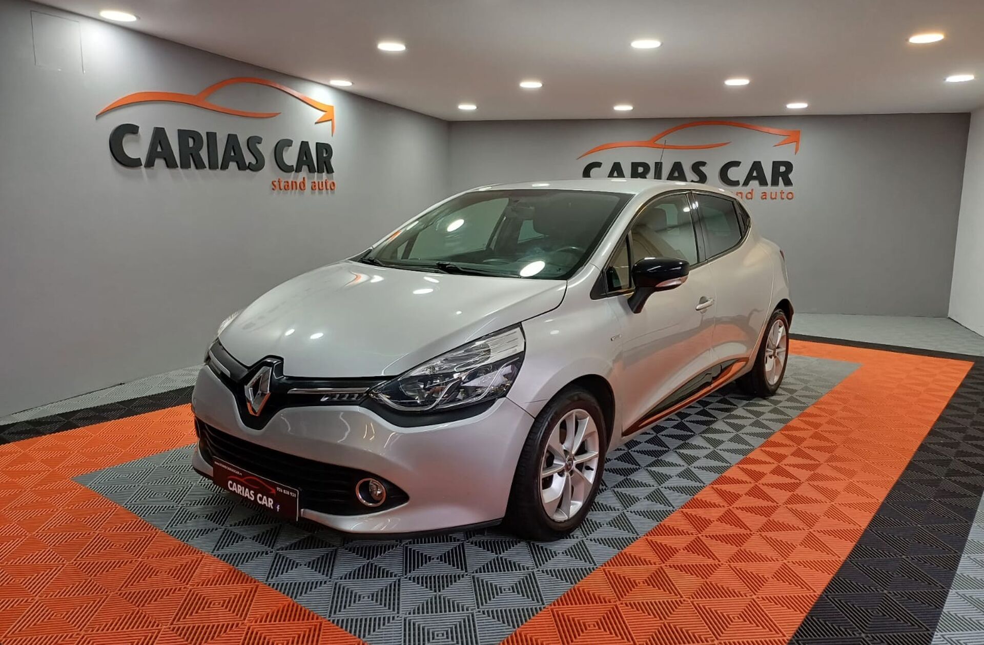 RENAULT Clio 1.5 dCi Limited
