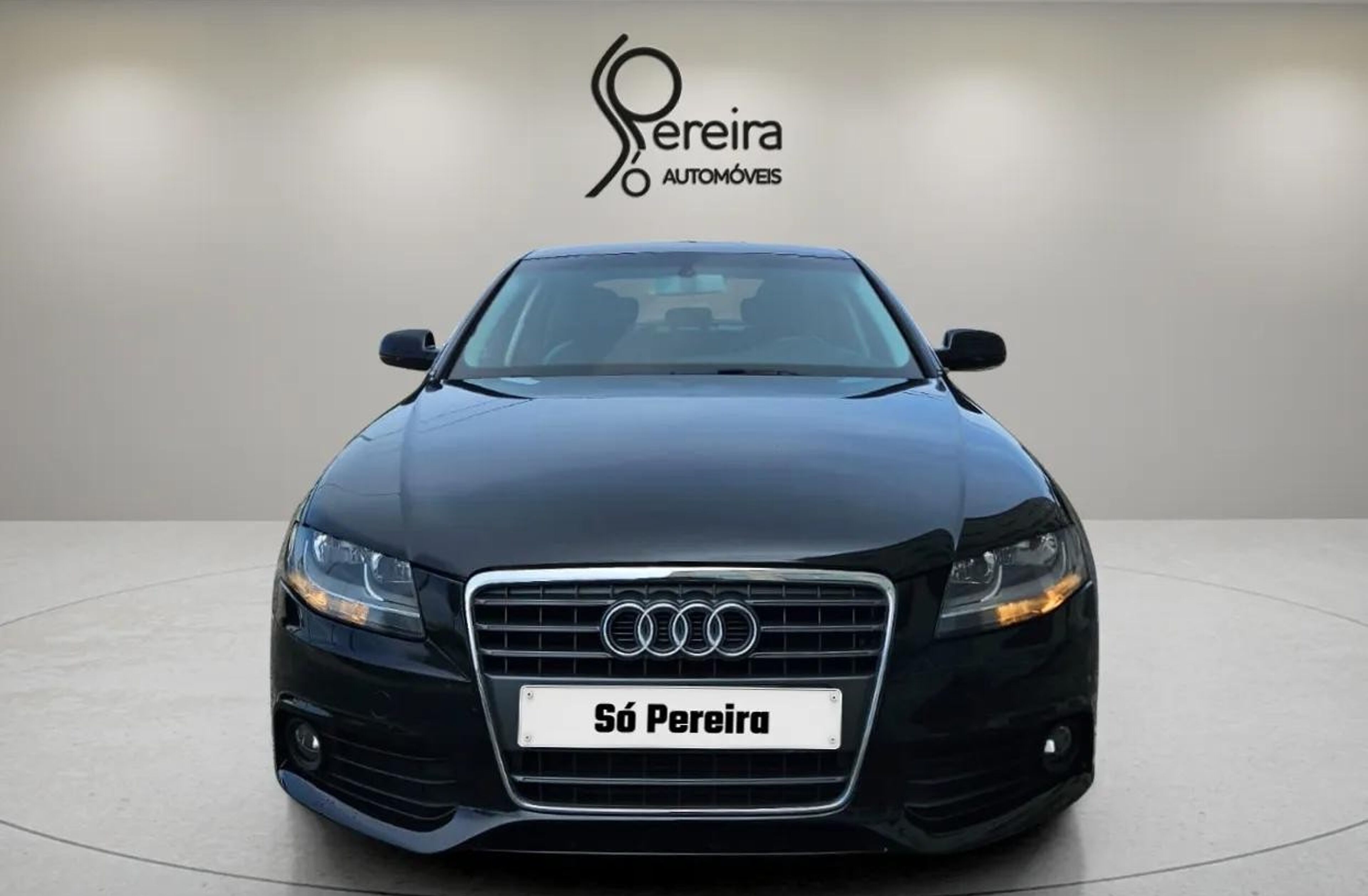 AUDI A4 2.0 TDi