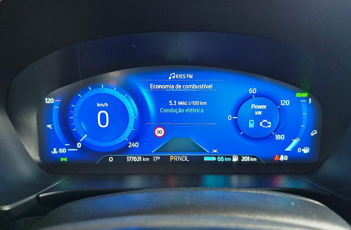 FORD Kuga 2.5 PHEV Titanium