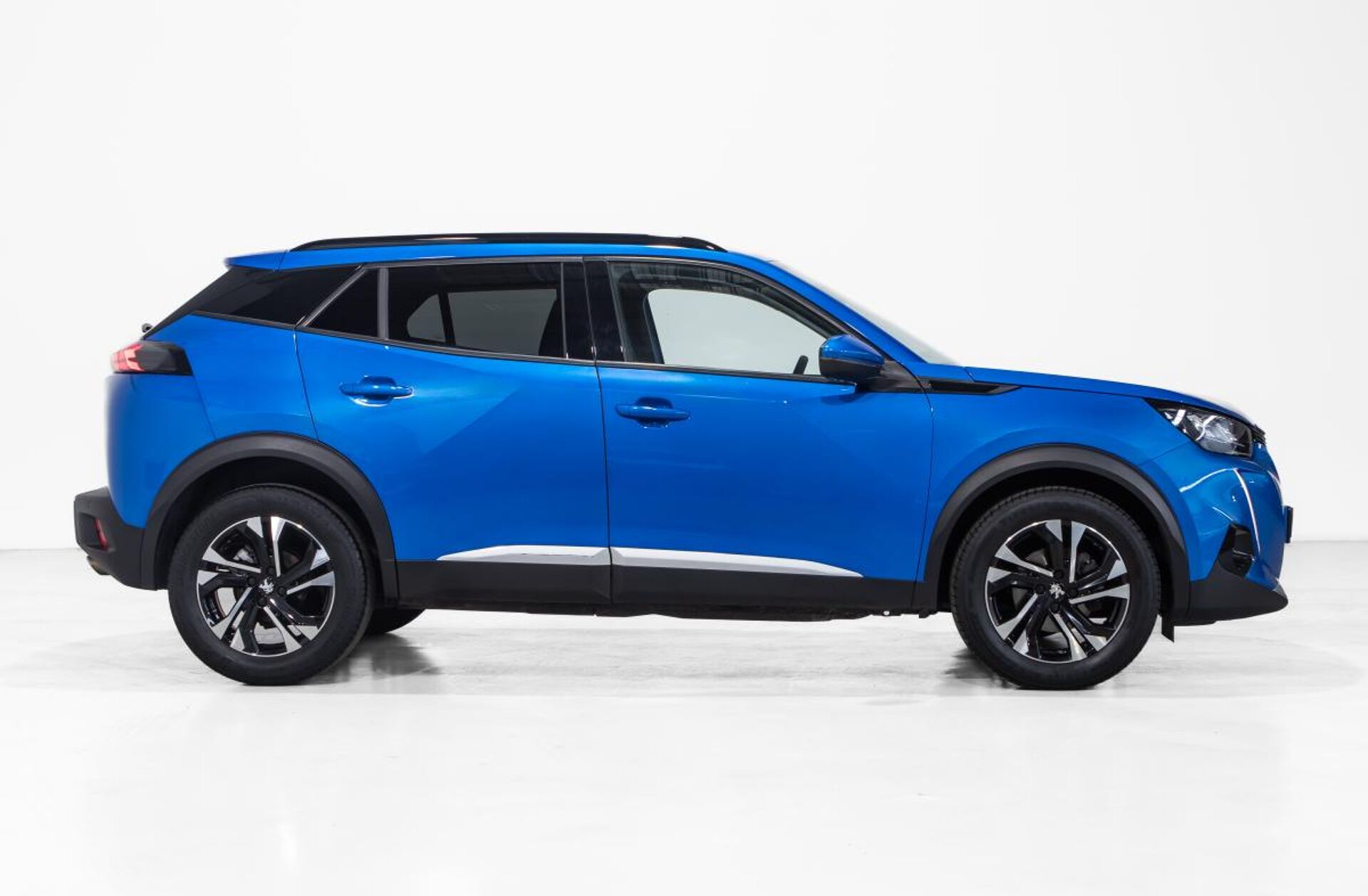 PEUGEOT 2008 1.5 BlueHDi Allure Pack