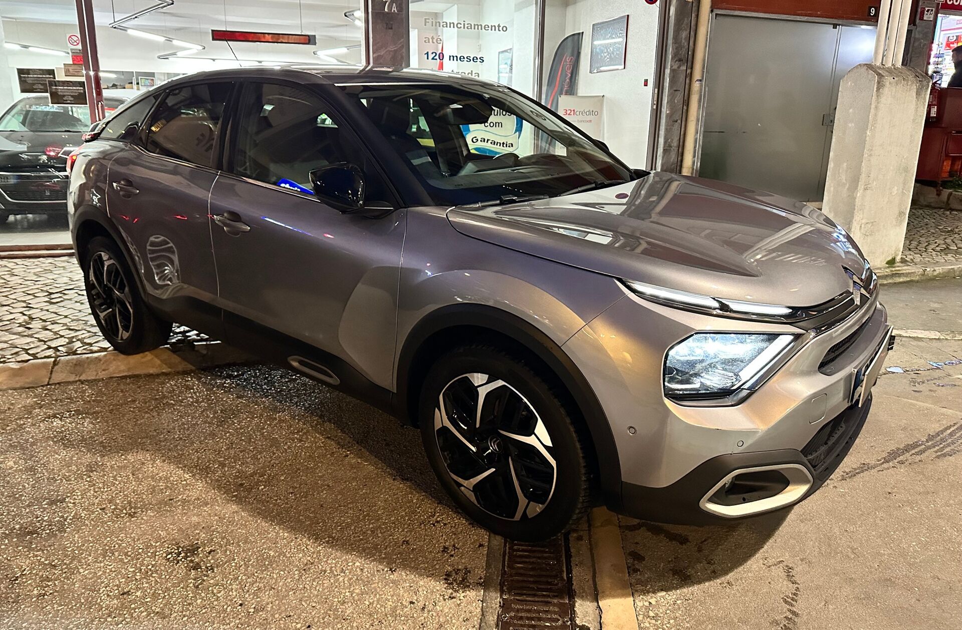 CITROEN C4 1.5 BlueHDi Shine EAT8