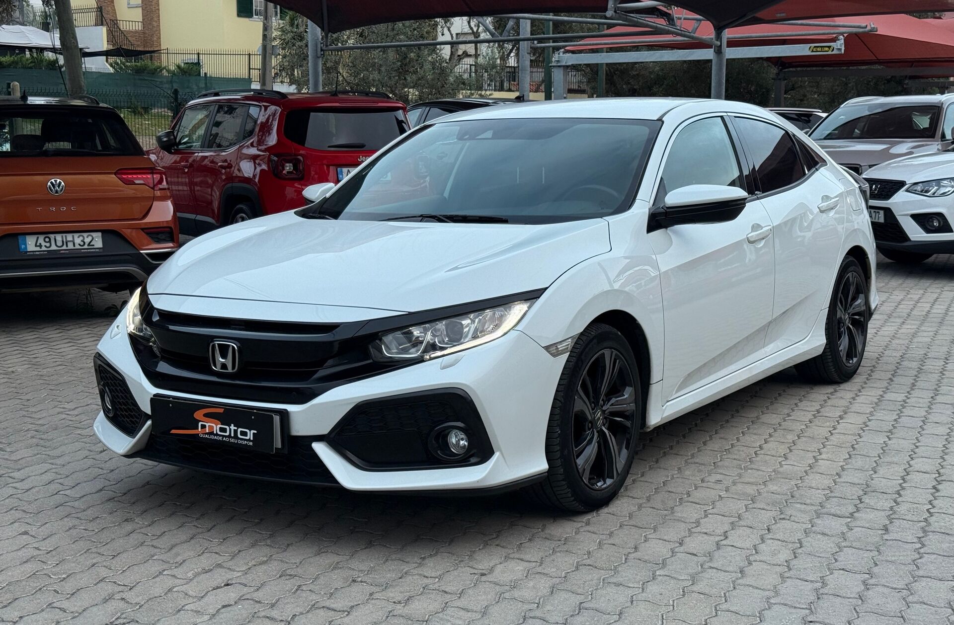HONDA Civic 1.0 i-VTEC Executive Premium