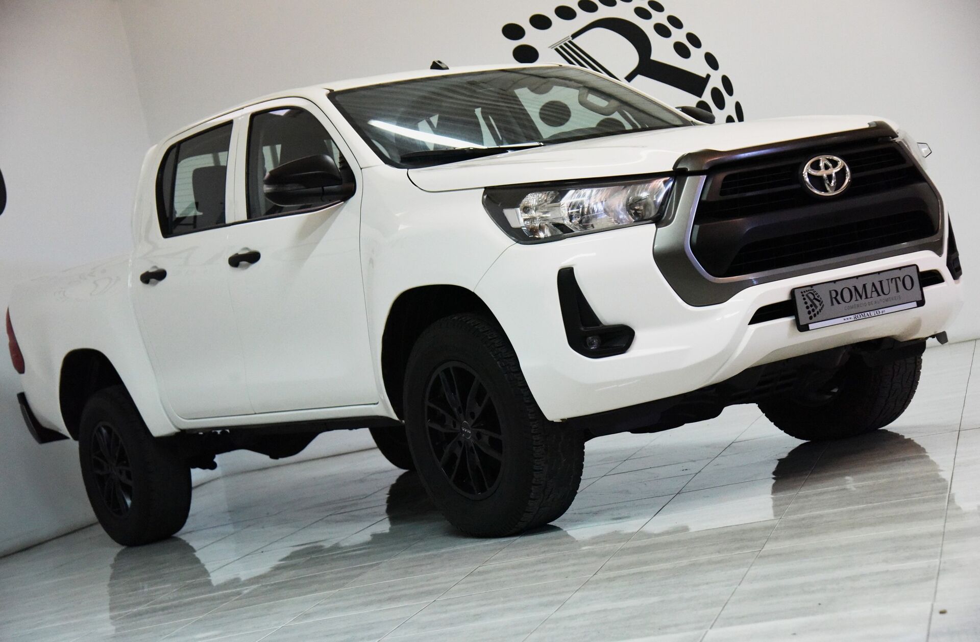 TOYOTA Hilux 2.4 D-4D 4WD Trial