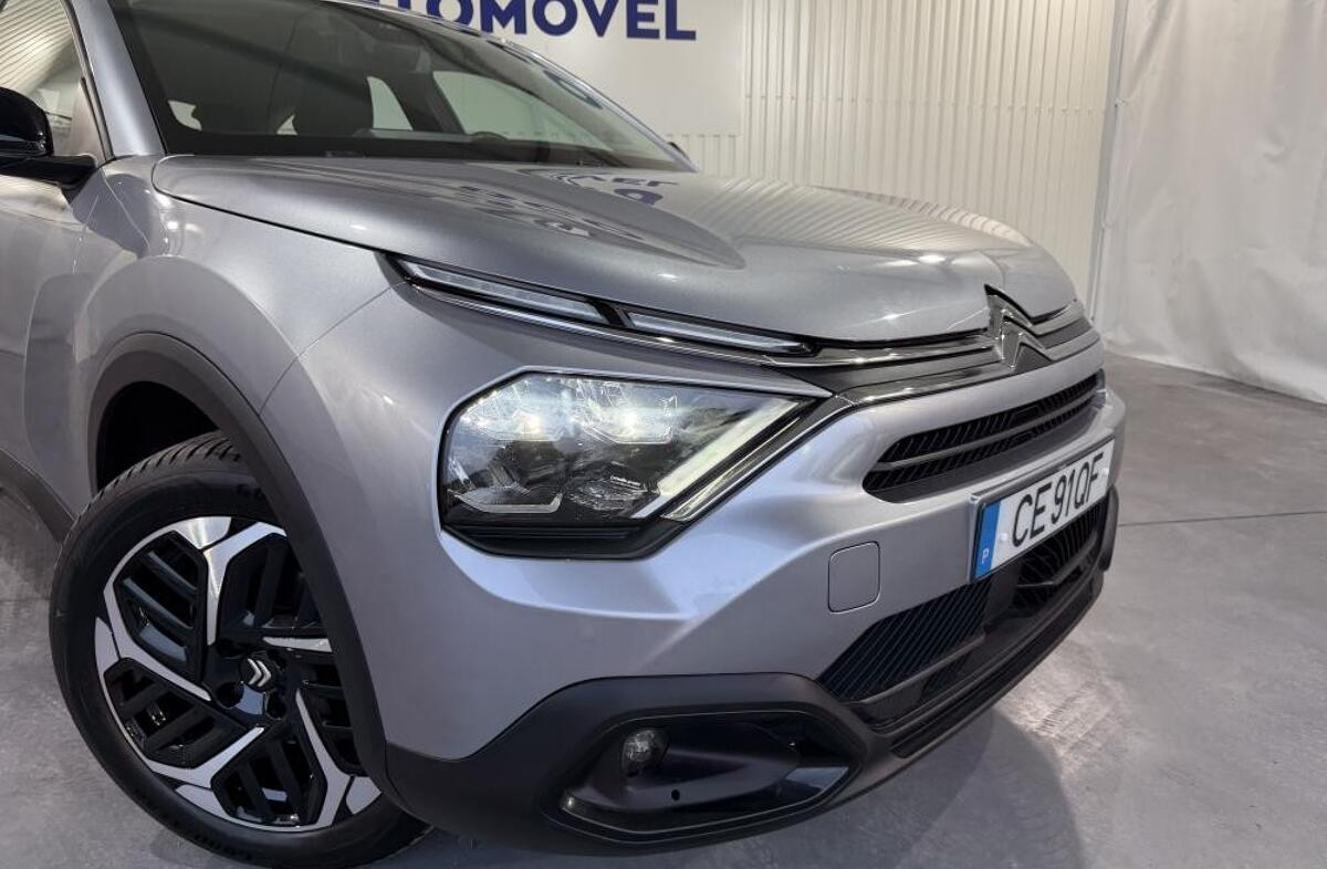 CITROEN C4 1.2 PureTech Plus EAT8