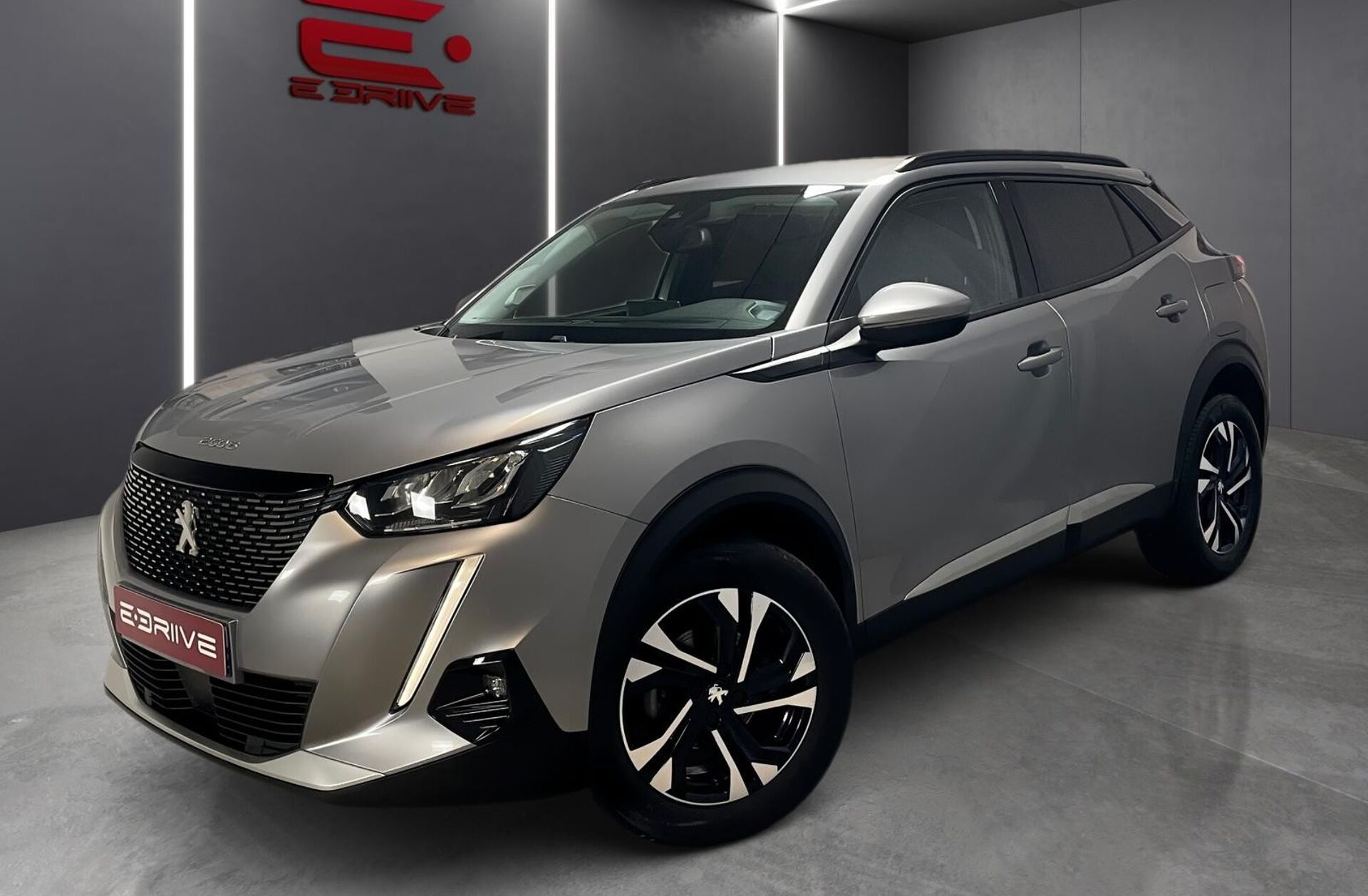 PEUGEOT 2008 1.2 PureTech Allure