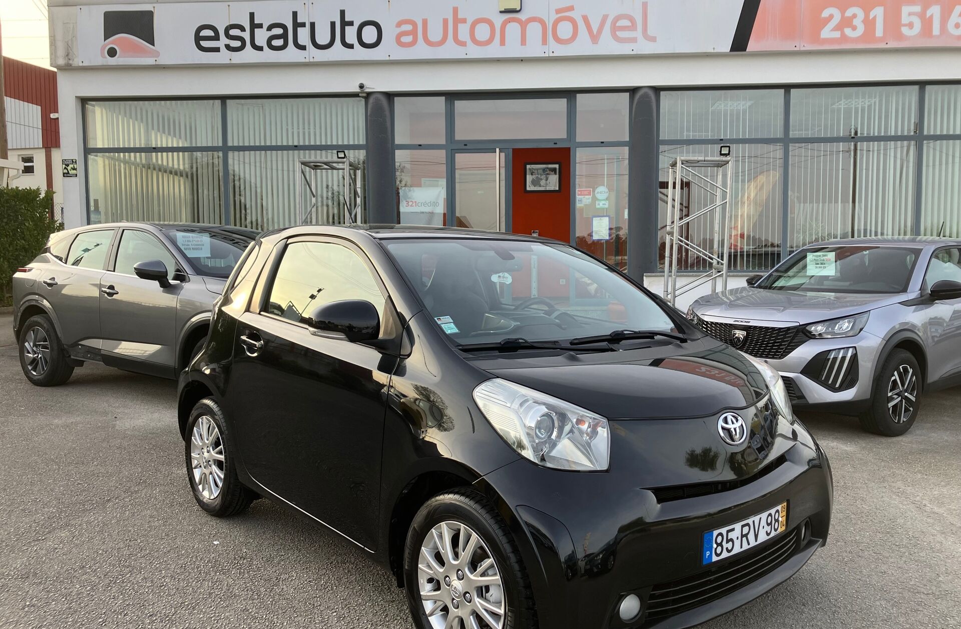 TOYOTA IQ 1.0 VVT-i 2 EP+NAVI+Bluetooth