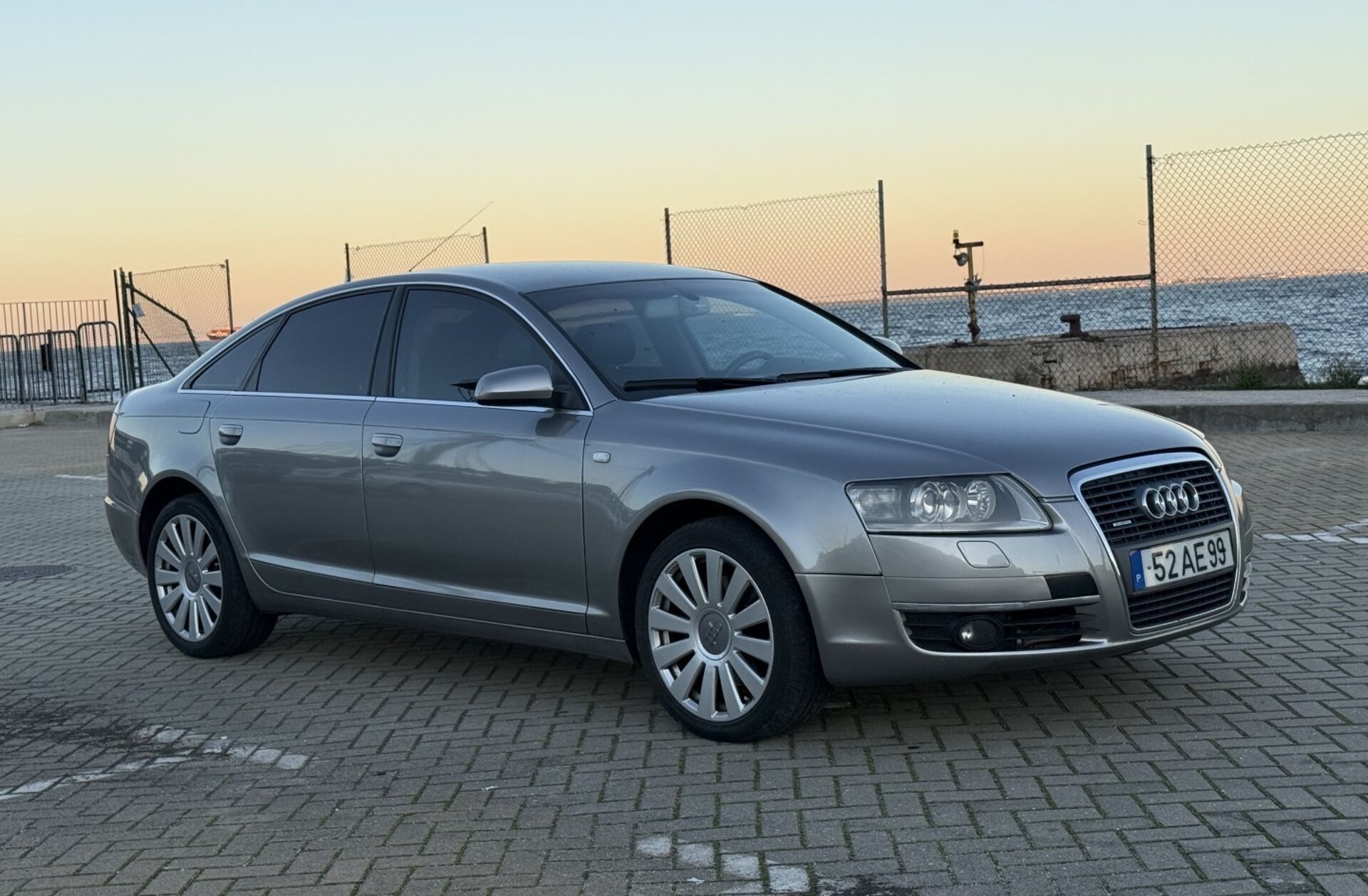 AUDI A6 3.2 FSi quattro Tiptronic