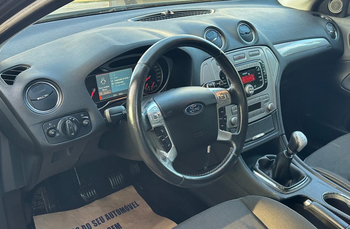 FORD Mondeo SW 1.8 TDCi Titanium