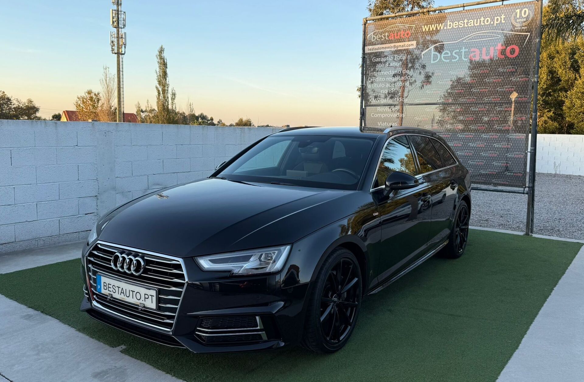 AUDI A4 2.0 TDI S-line S tronic