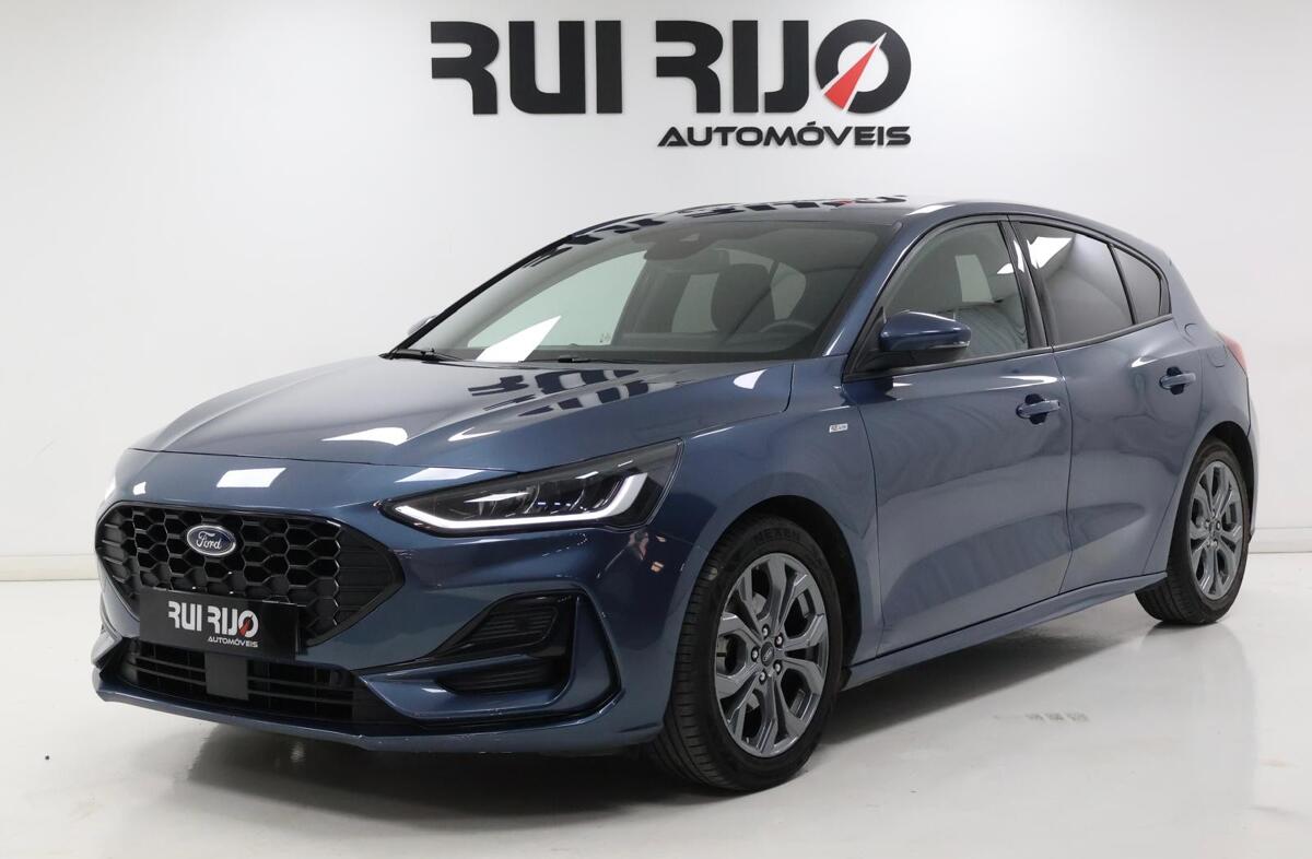 FORD Focus 1.0 EcoBoost MHEV ST-Line