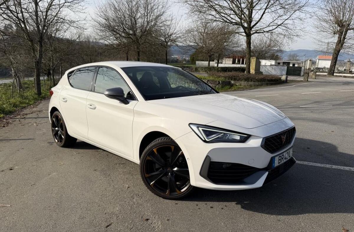CUPRA Leon 1.4 e-Hybrid DSG