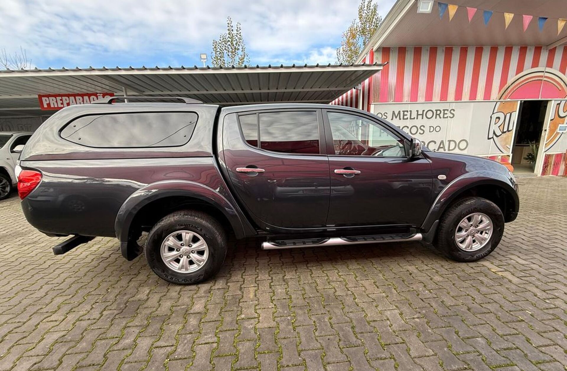 MITSUBISHI L 200 2.5 DI-D CD Intense 4WD