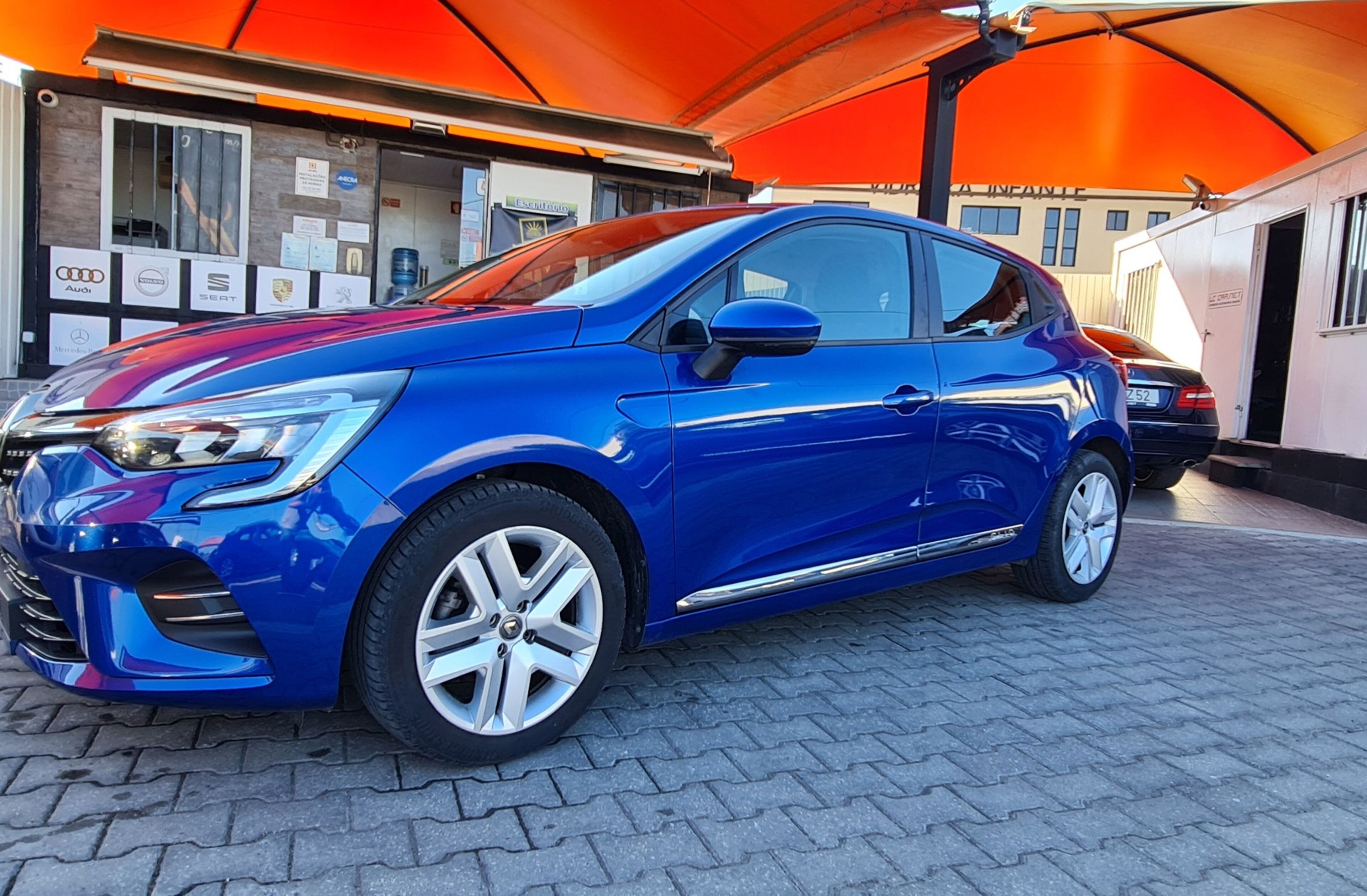 RENAULT Clio 1.0 SCe Zen