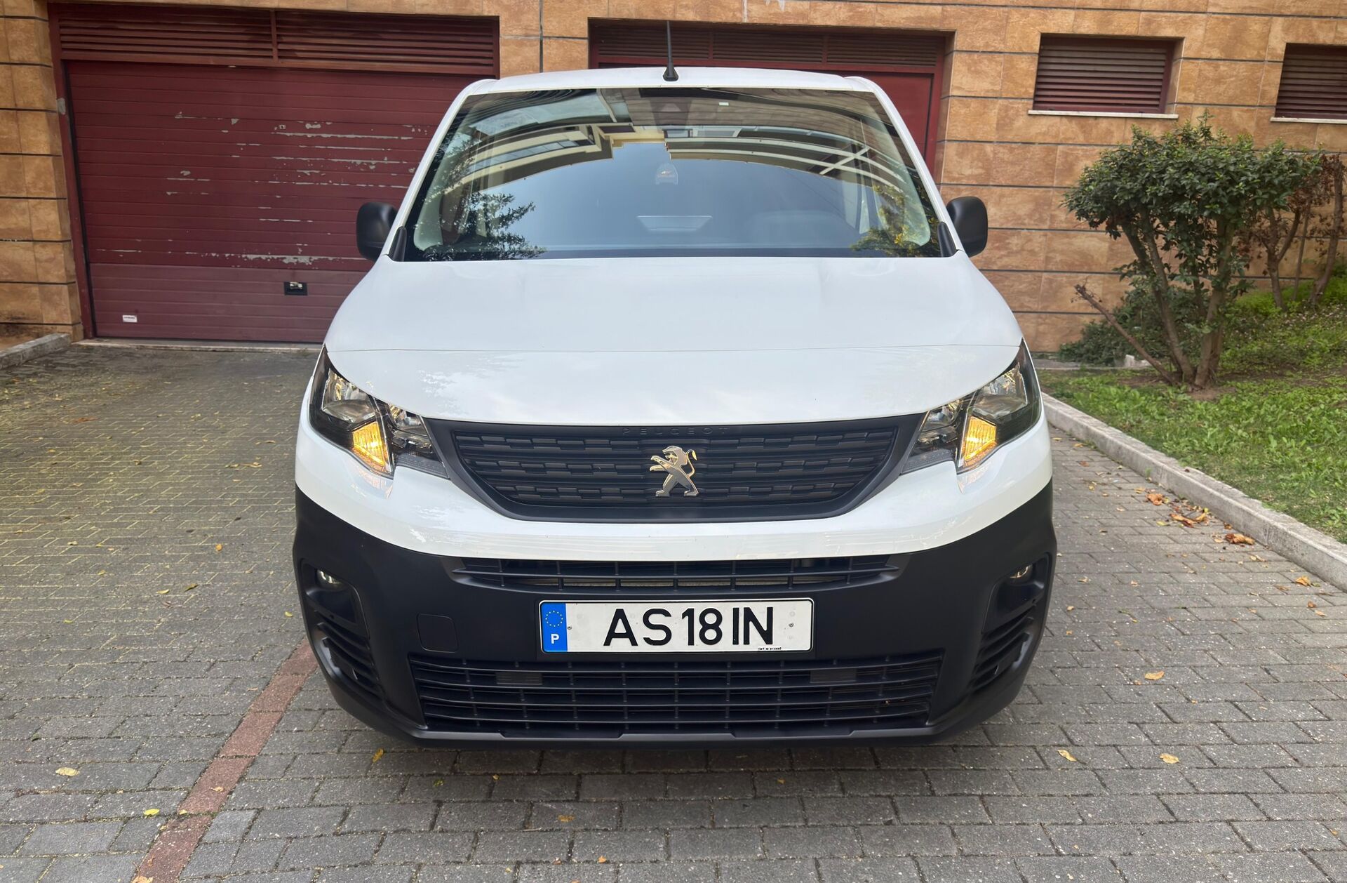 PEUGEOT Partner 1.5 BlueHDi Premium Standard